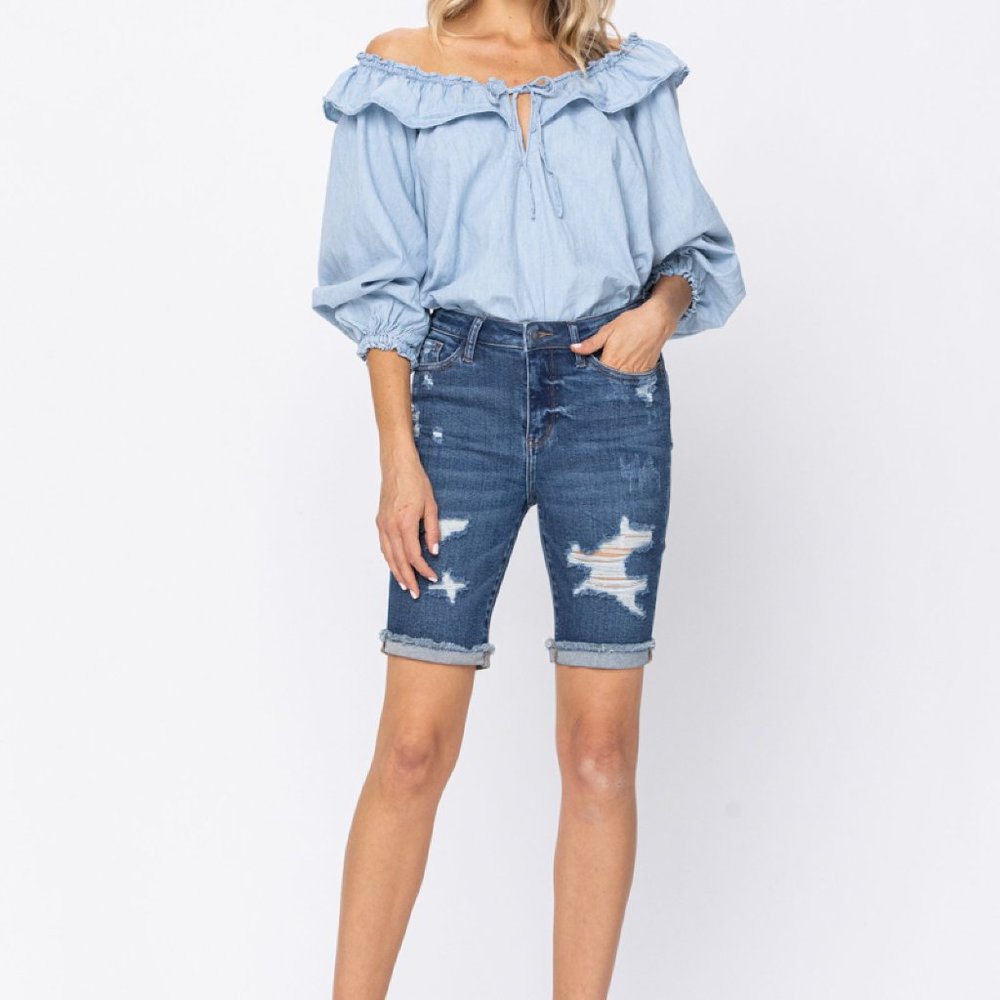 KNEE LENGTH SHORTS